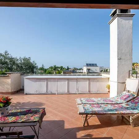 Eden Mansarda Solarium Piscina E Palestra * ビシェーリエ